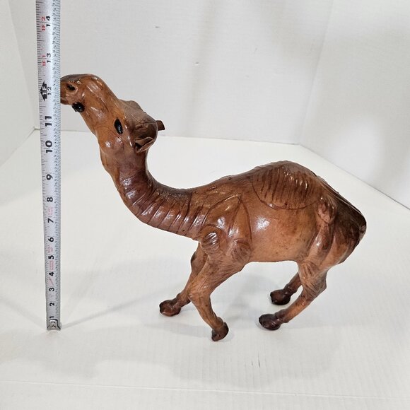 Mid Century Vintage Leather Wrapped Decorative Camel Figure 11 " X 13 " - Picture 8 of 9